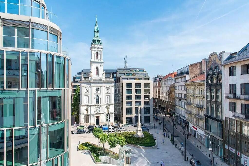 2Budapest Eye-Freegym And Sauna Luxury Home Экстерьер фото