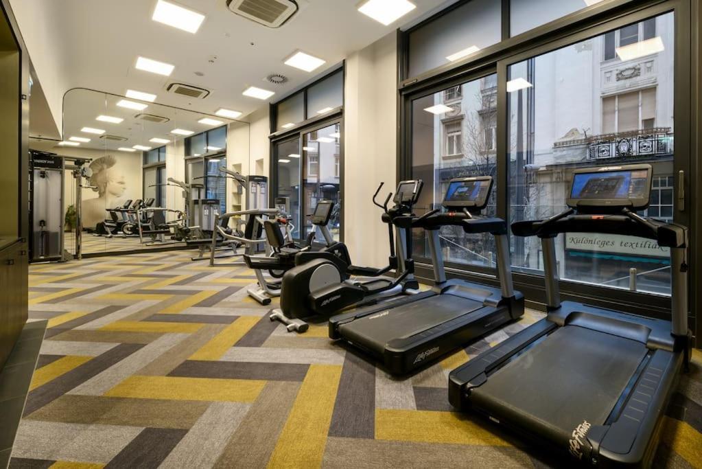 2Budapest Eye-Freegym And Sauna Luxury Home Экстерьер фото